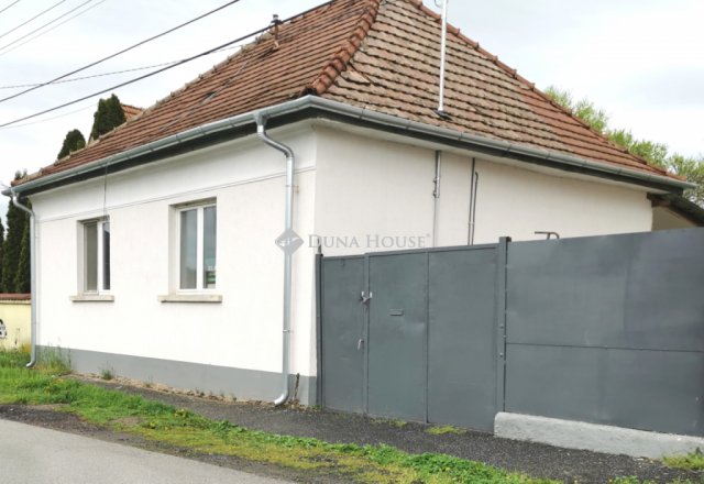 Eladó családi ház, Sátoraljaújhelyen 19.9 M Ft, 3 szobás