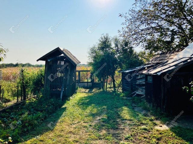 Eladó családi ház, Győrváron 18.9 M Ft, 2 szobás