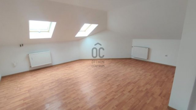 Eladó családi ház, Budapesten, XVIII. kerületben 260 M Ft