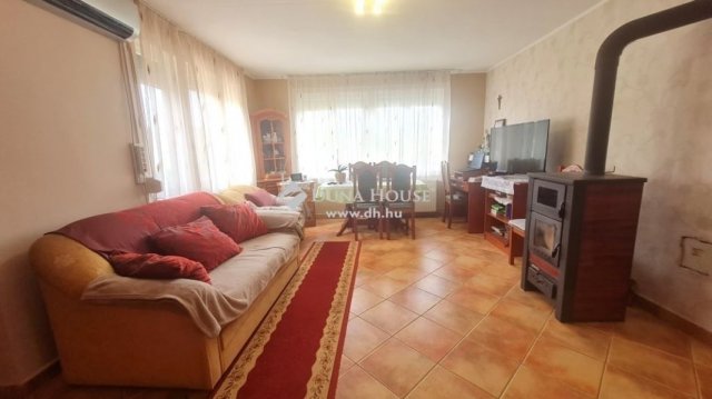 Eladó családi ház, Zalaegerszegen 72 M Ft, 4 szobás