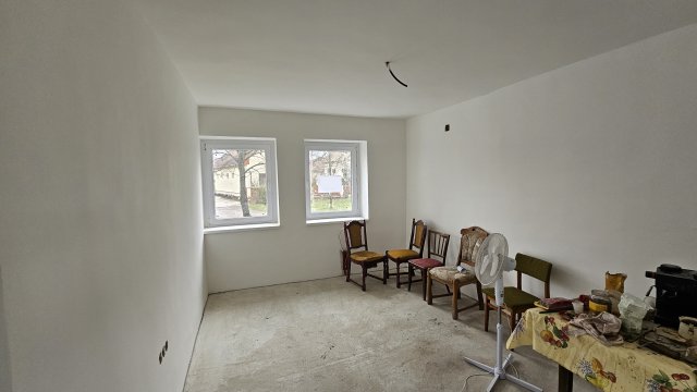 Eladó családi ház, Jászárokszálláson 34.99 M Ft, 3 szobás