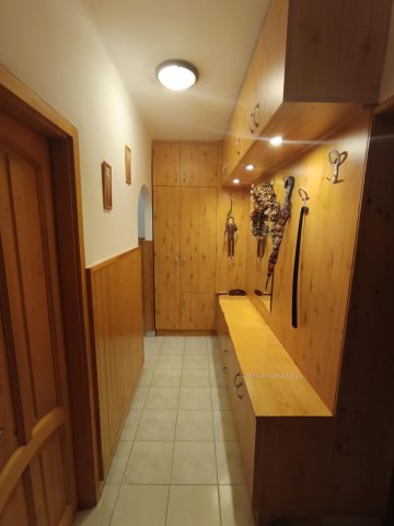 Eladó téglalakás, Esztergomban 45 M Ft, 1 szobás