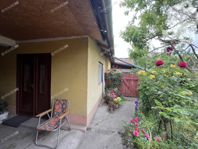 Eladó családi ház, Kiskunfélegyházán 19.9 M Ft, 3 szobás