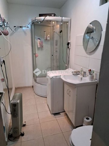 Eladó családi ház, Vaskúton 24.3 M Ft, 2 szobás