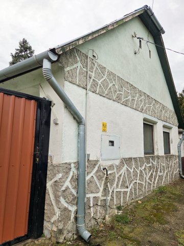 Eladó családi ház, Dávodon, Ady Endre utcában 9 M Ft, 2 szobás