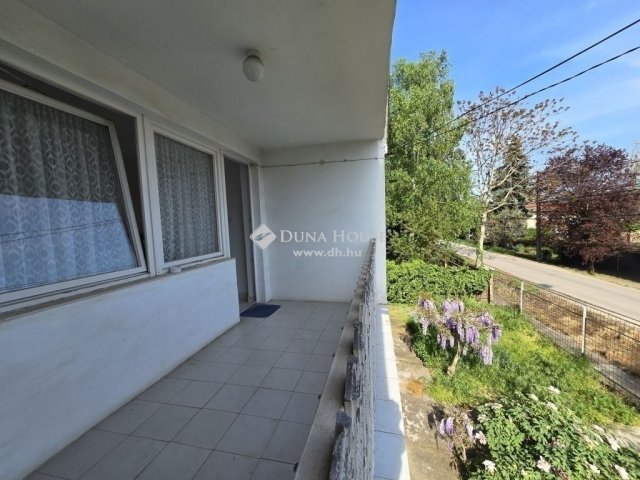 Eladó családi ház, Érden 98.99 M Ft, 6+2 szobás