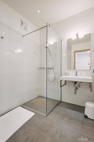 Kiadó téglalakás, albérlet, Béren 242 E Ft / hó, 1+1 szobás