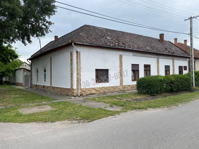 Eladó családi ház, Kisteleken 46 M Ft, 5 szobás