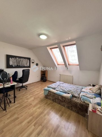 Eladó téglalakás, Mosonmagyaróváron 29.99 M Ft, 2 szobás