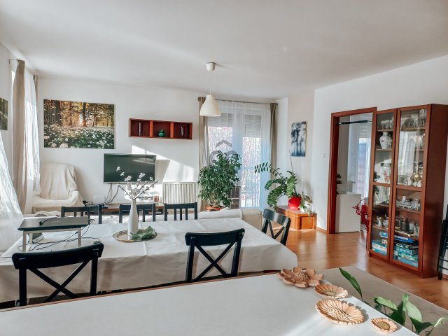 Eladó téglalakás, Szentendrén 119 M Ft, 4 szobás