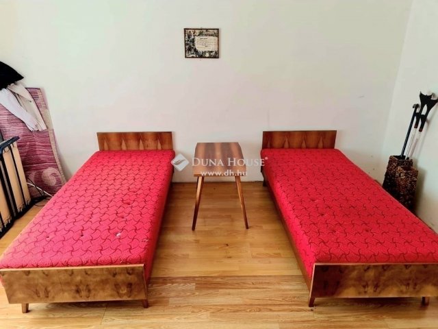 Eladó családi ház, Bogádon 24.9 M Ft, 3 szobás