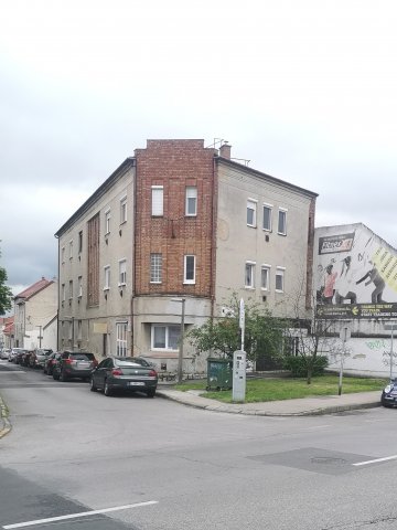 Eladó téglalakás, Pécsett, Hungária utcában 19.99 M Ft