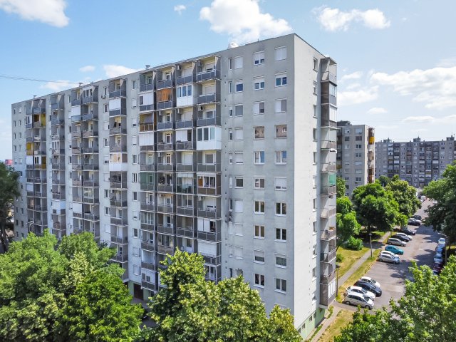 Eladó panellakás, Miskolcon 24.9 M Ft, 1+1 szobás