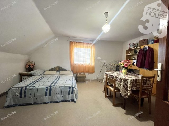 Eladó családi ház, Tiszakécskén 49 M Ft, 5 szobás