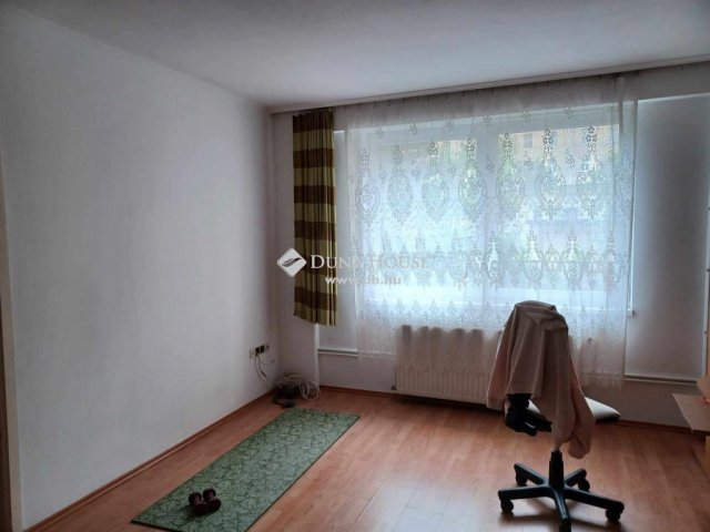 Eladó téglalakás, Budapesten, IX. kerületben 52.5 M Ft, 2 szobás
