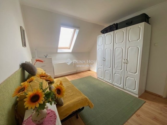Eladó sorház, Szajkon 69 M Ft, 4 szobás / költözzbe.hu