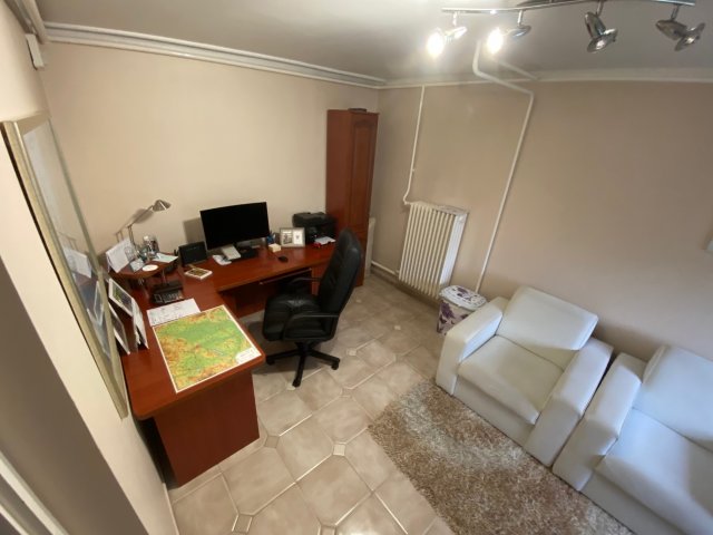 Eladó családi ház, Újfehértón 64.9 M Ft, 5 szobás