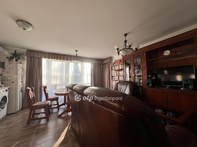 Eladó sorház, Budapesten, XX. kerületben 93 M Ft, 2+2 szobás