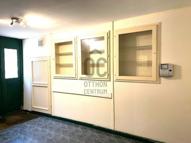 Eladó téglalakás, Budakeszin 21.9 M Ft, 1 szobás