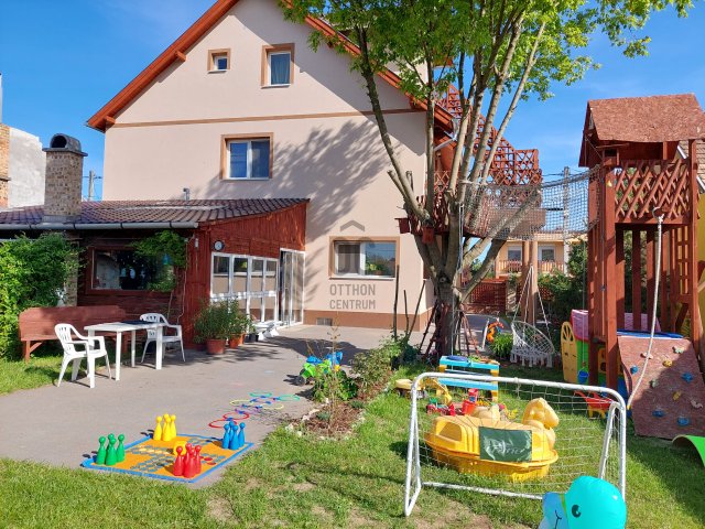 Eladó családi ház, Fóton 185 M Ft, 7 szobás