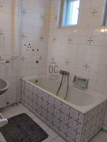 Eladó családi ház, Abonyban 57.5 M Ft, 4 szobás
