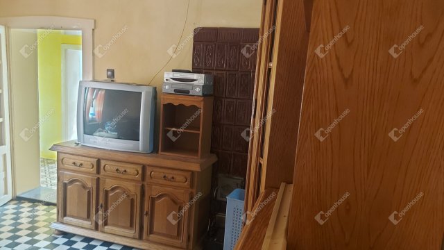 Eladó családi ház, Csorváson 18.4 M Ft, 3 szobás