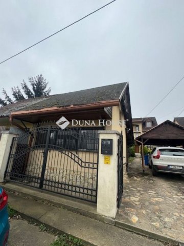 Eladó ikerház, Debrecenben 177 M Ft, 6 szobás