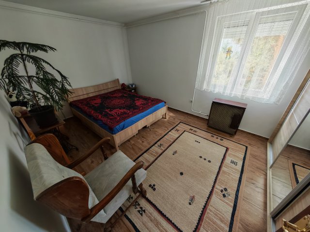Eladó téglalakás, Marcaliban 27.9 M Ft, 2 szobás