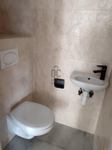 Eladó családi ház, Alsónémediben 129.9 M Ft, 6 szobás