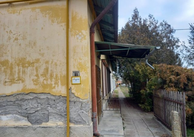 Eladó téglalakás, Mezőhegyesen, Hild János utcában 3.5 M Ft