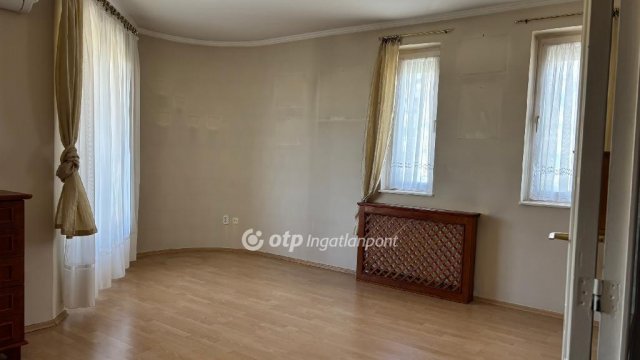 Eladó téglalakás, Budapesten, XX. kerületben 98.9 M Ft