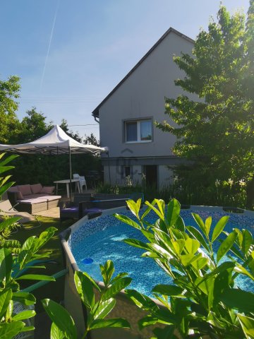 Eladó családi ház, Balatonalmádiban 115.9 M Ft, 4 szobás