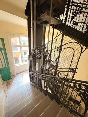 Eladó téglalakás, Budapesten, V. kerületben 165 M Ft, 4 szobás