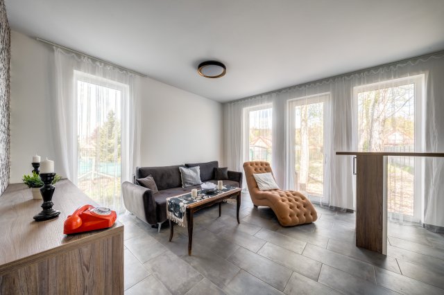 Eladó ikerház, Balatonkenesén 84.99 M Ft, 3 szobás