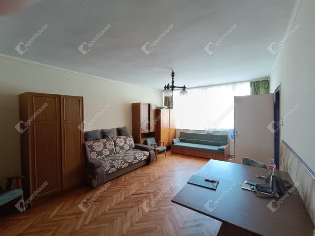 Eladó téglalakás, Sopronban 54 M Ft, 2+1 szobás
