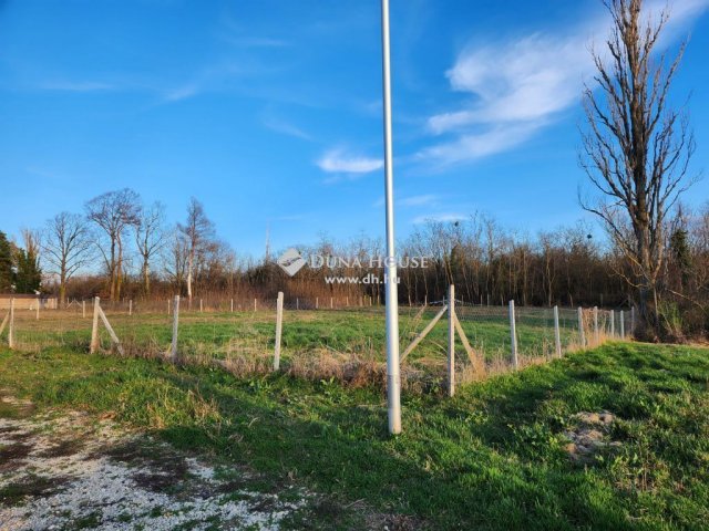 Eladó telek, Balatonszárszón 199 M Ft / költözzbe.hu