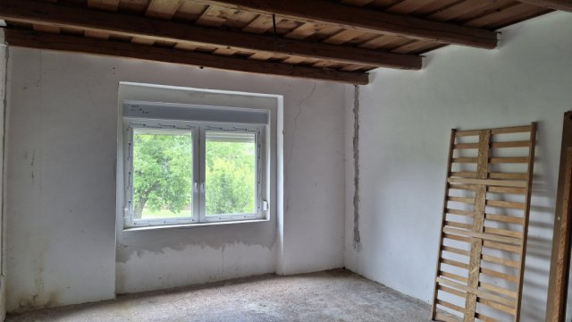 Eladó családi ház, Koppányszántón 18.2 M Ft, 3 szobás