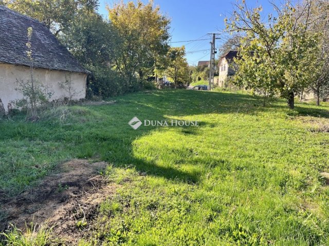 Eladó családi ház, Pécsváradon 9.9 M Ft, 2 szobás