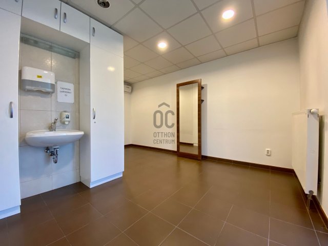 Eladó ipari ingatlan, Szekszárdon 46.5 M Ft / költözzbe.hu