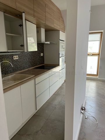 Kiadó téglalakás, albérlet, Szegeden 220 E Ft / hó, 3 szobás