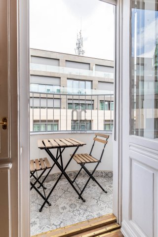 Kiadó téglalakás, albérlet, Budapesten, V. kerületben, 2 szobás