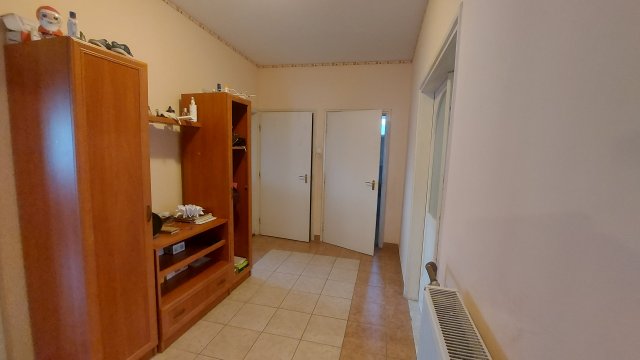 Eladó családi ház, Turán 45 M Ft, 3 szobás