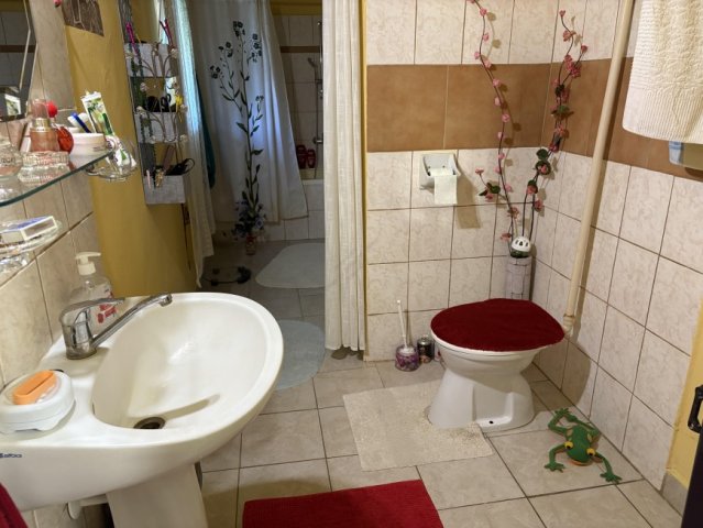 Eladó családi ház, Hódmezővásárhelyen 32 M Ft, 3 szobás