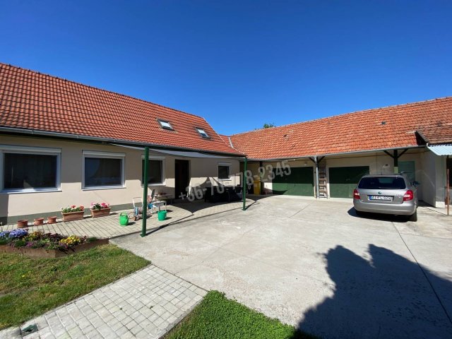 Eladó családi ház, Békéscsabán 49.9 M Ft, 3+1 szobás