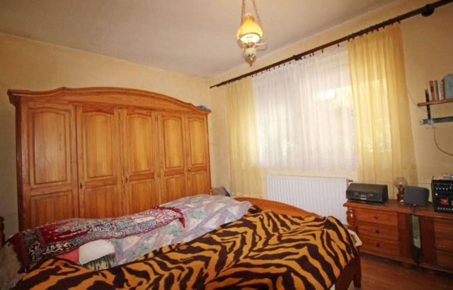 Eladó családi ház, Dombóváron 32 M Ft, 4 szobás