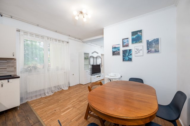 Eladó családi ház, Budakeszin 105 M Ft, 6 szobás