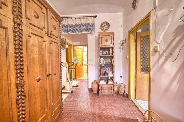 Eladó családi ház, Budakeszin 119.9 M Ft, 4 szobás
