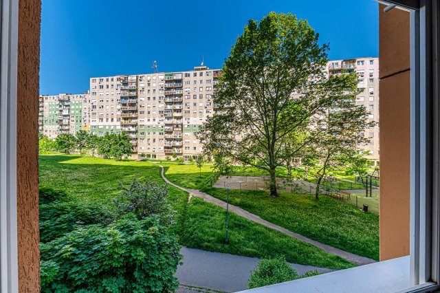 Eladó téglalakás, Budapesten, XVIII. kerületben 43.5 M Ft