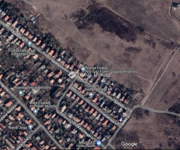 Eladó telek, Fóton 90 M Ft / költözzbe.hu