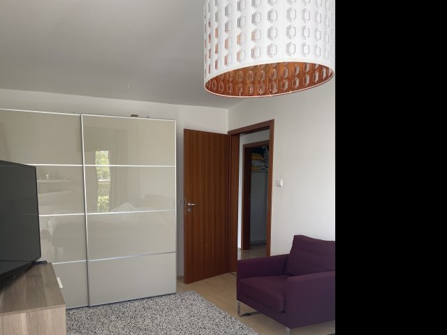 Eladó családi ház, Pécsett 249 M Ft, 3+2 szobás